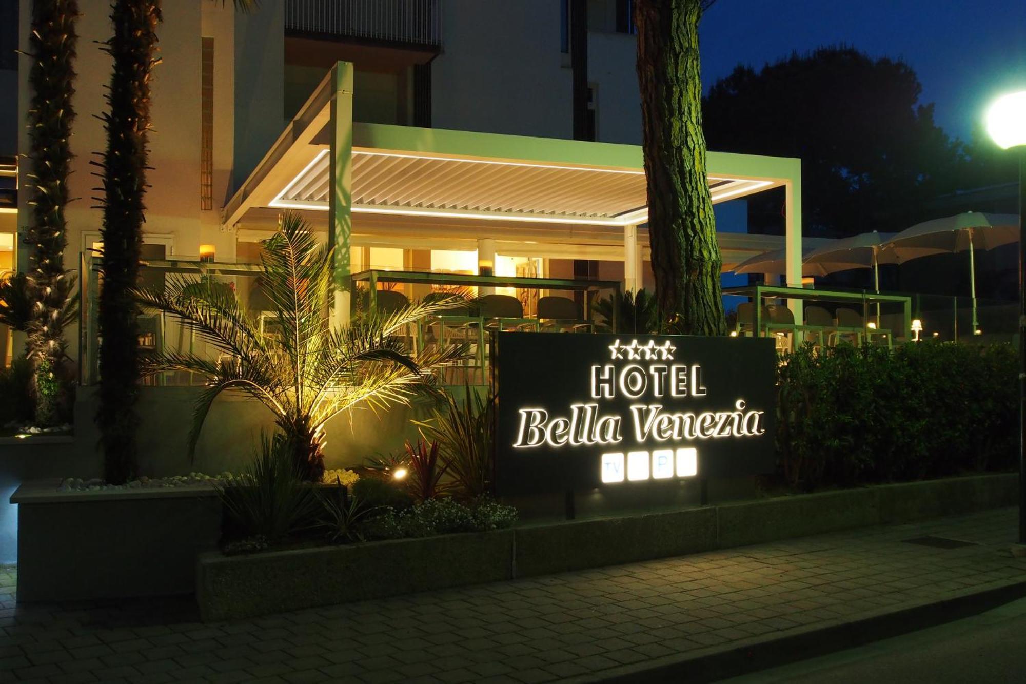 Hotel Bella Venezia Mare Lignano Sabbiadoro Eksteriør billede