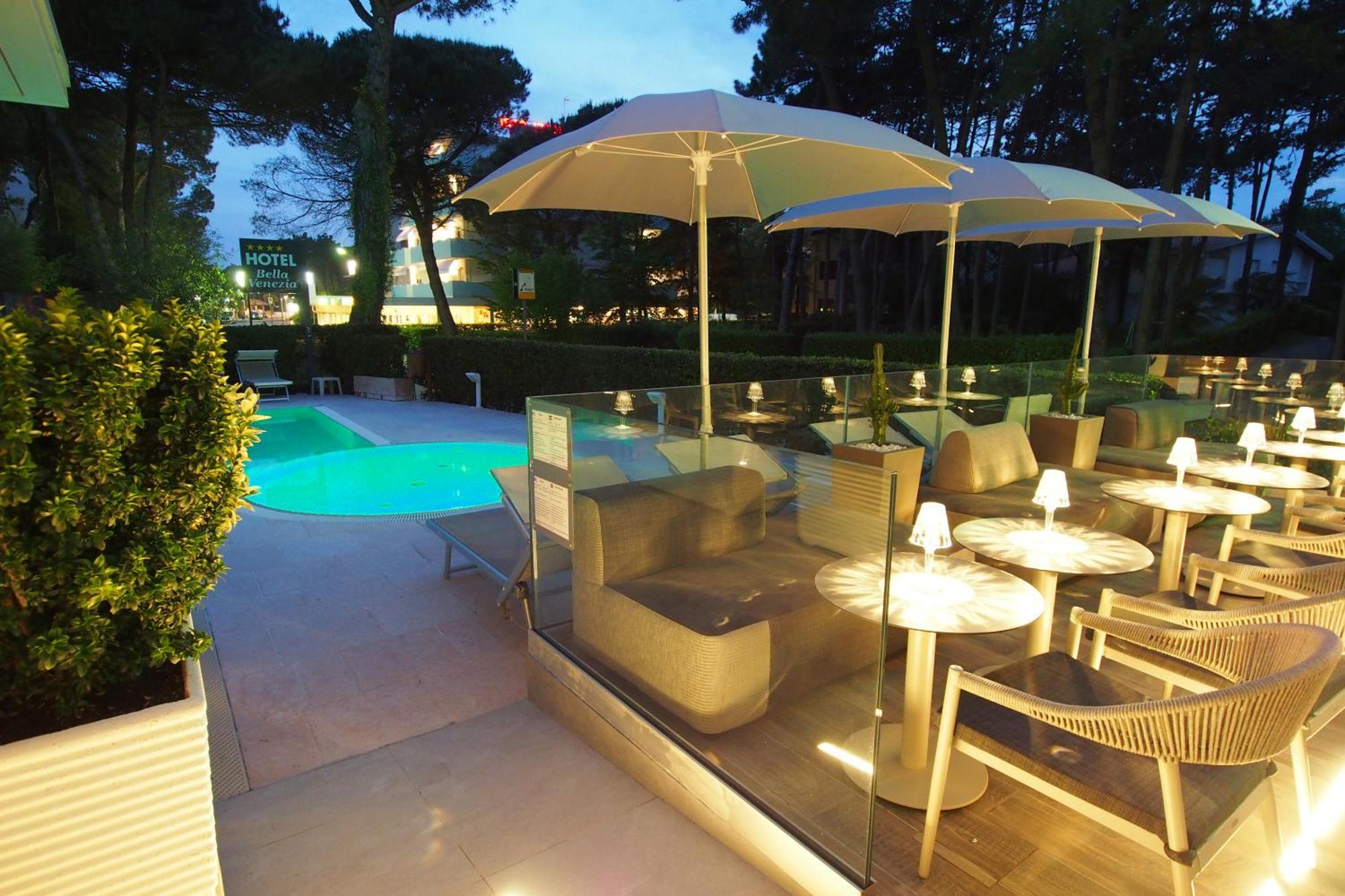 Hotel Bella Venezia Mare Lignano Sabbiadoro Eksteriør billede